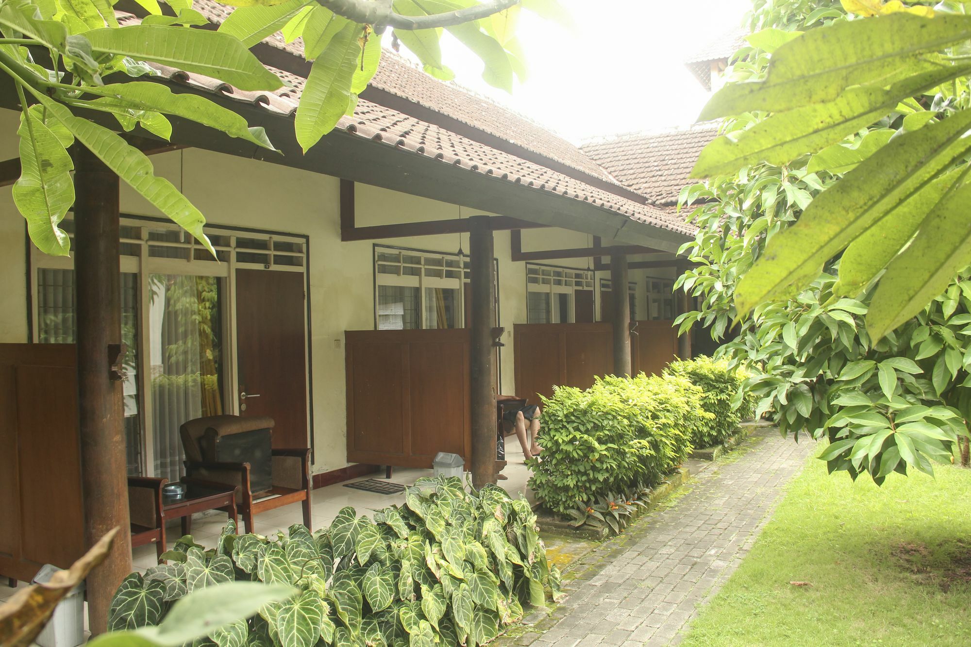 Reddoorz Plus @ Pejanggik Mataram Exterior photo